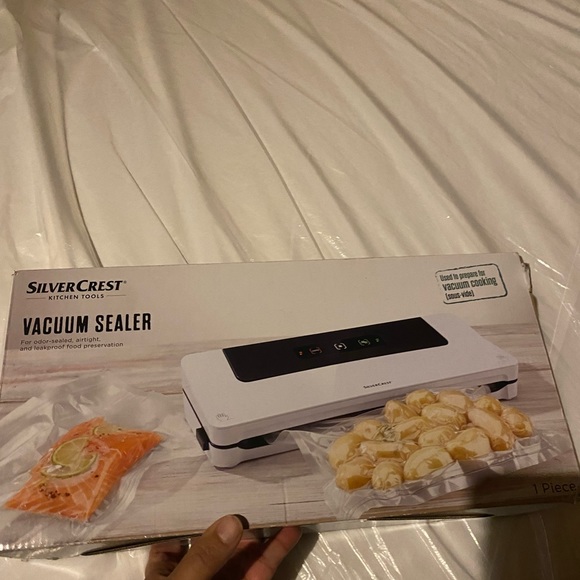 silver crest Kitchen Silver Crest Kitchen Tools Vacuum Sealer Nib